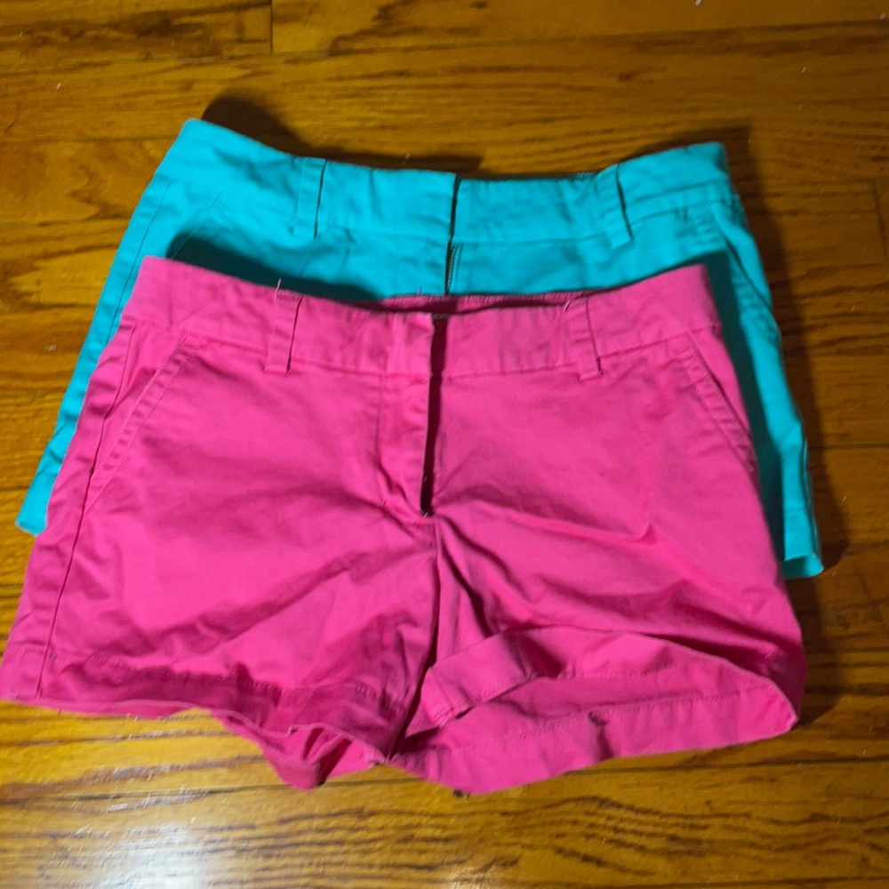 Vineyard Vibes shorts (turquoise & pink)